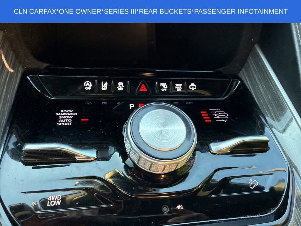 2022 Jeep Wagoneer Series III