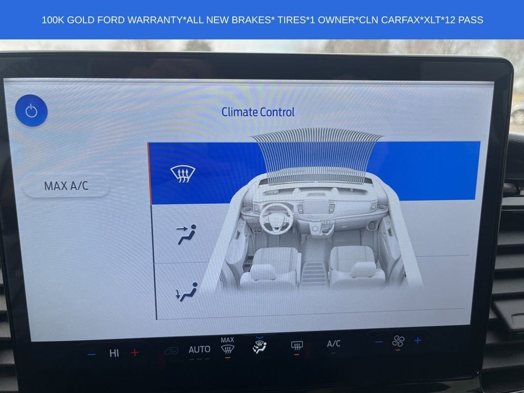 2023 Ford Transit Passenger Wagon XLT