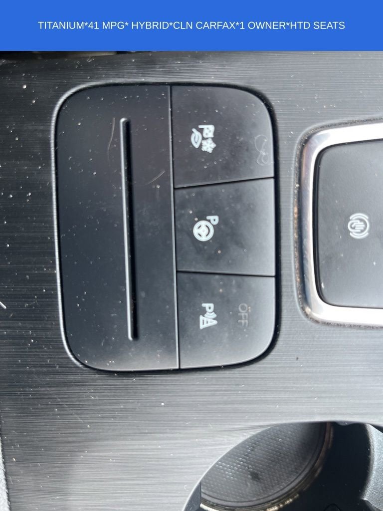 2020 Ford Escape Titanium Hybrid