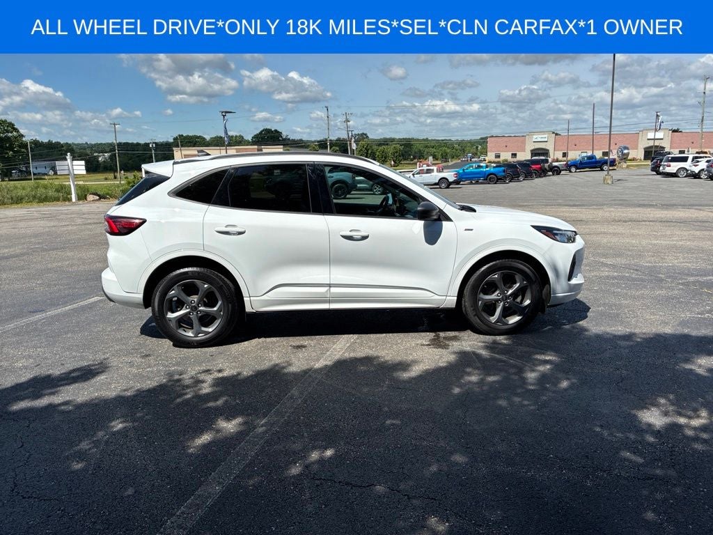 2023 Ford Escape ST-Line