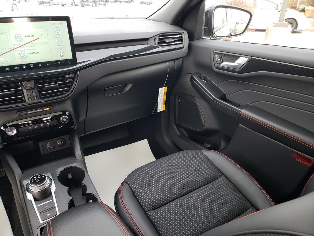 2026 Ford Escape ST-Line Select AWD