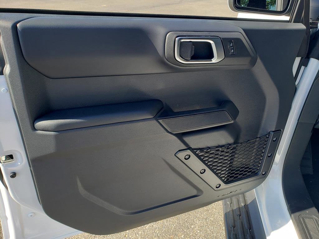 2025 Ford Bronco Outer Banks 4 Door 4x4