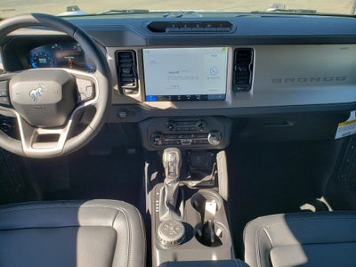 2025 Ford Bronco Outer Banks 4 Door 4x4