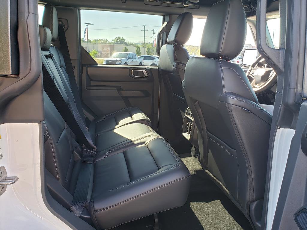 2025 Ford Bronco Outer Banks 4 Door 4x4