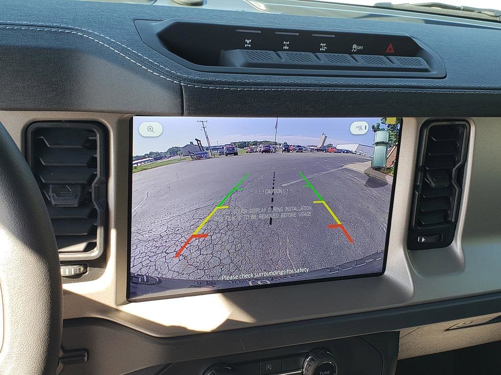 2025 Ford Bronco Outer Banks 4 Door 4x4