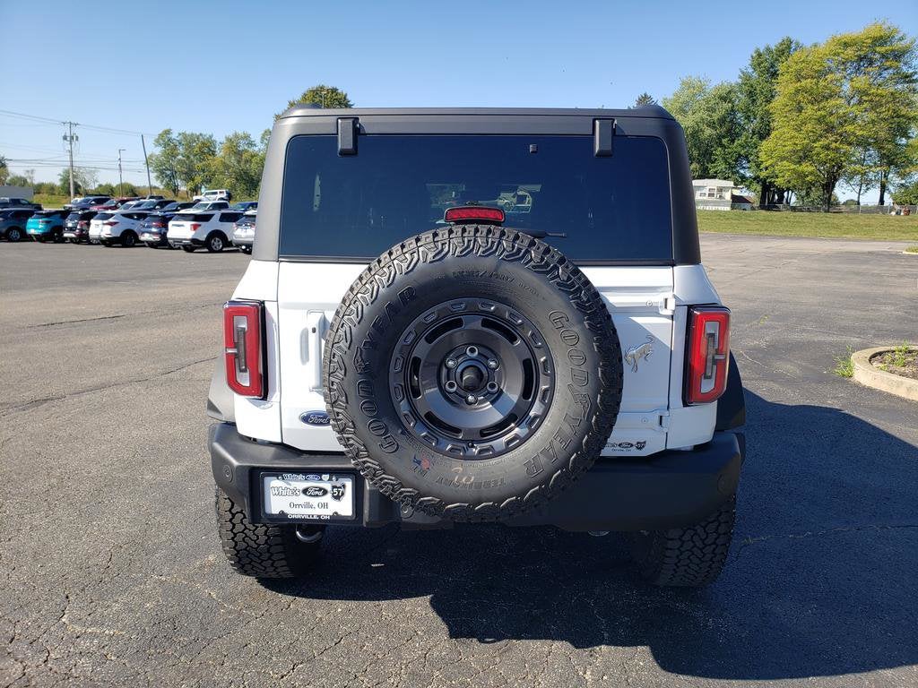 2025 Ford Bronco Outer Banks 4 Door 4x4