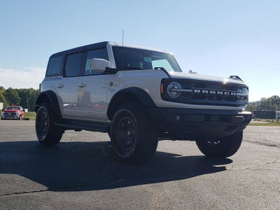 2025 Ford Bronco Outer Banks 4 Door 4x4