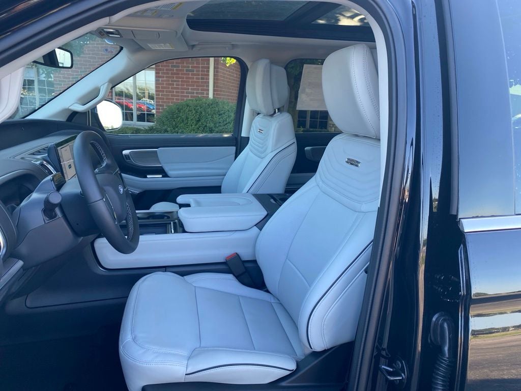 2027 Ford Expedition Platinum