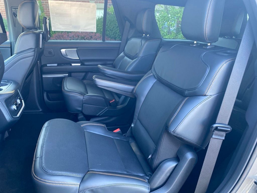 2027 Ford Expedition Tremor