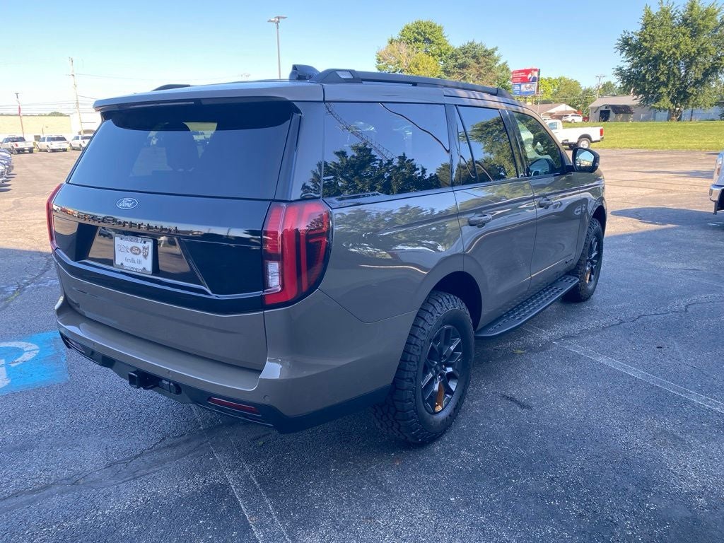 2027 Ford Expedition Tremor