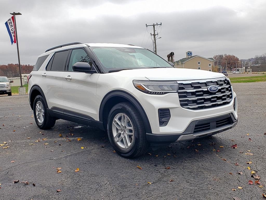 2026 Ford Explorer Active 4WD