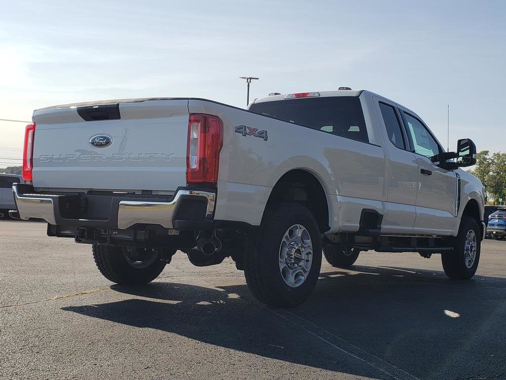 2026 Ford Super Duty F-250 SRW XLT 4WD SuperCab 8' Box