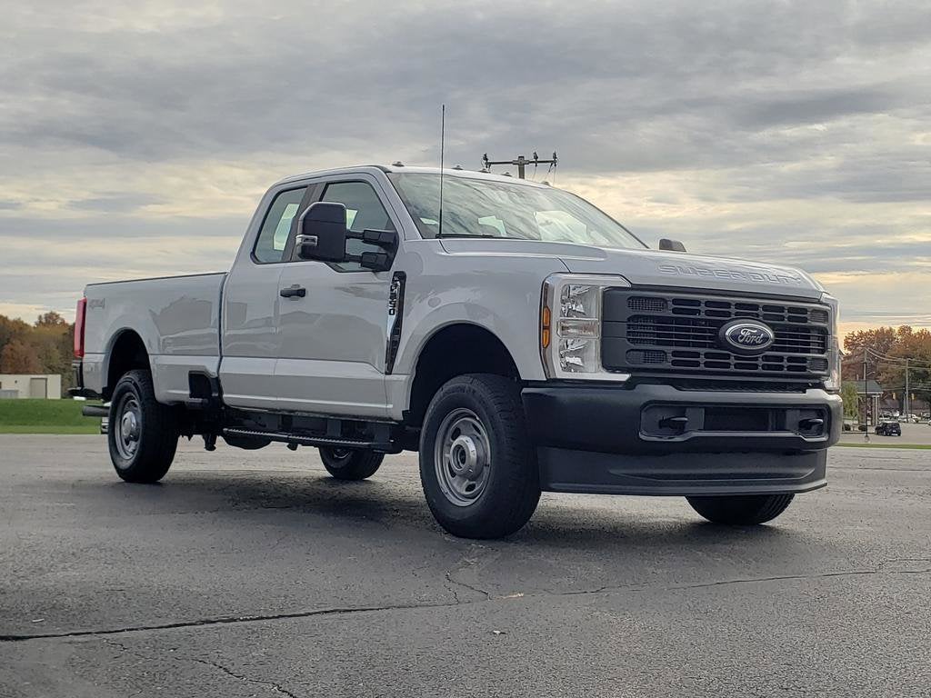 2026 Ford Super Duty F-250 SRW XL 4WD SuperCab 8' Box