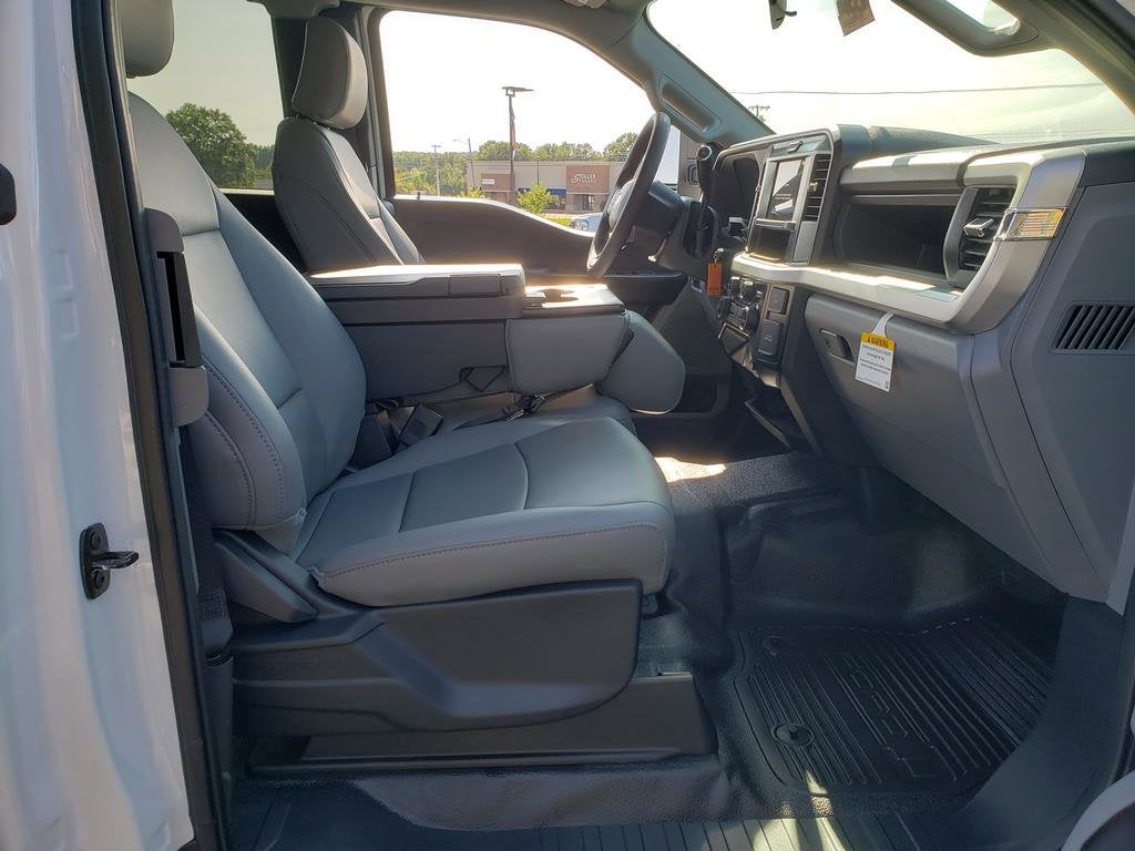 2026 Ford Super Duty F-250 SRW XL 4WD SuperCab 8' Box