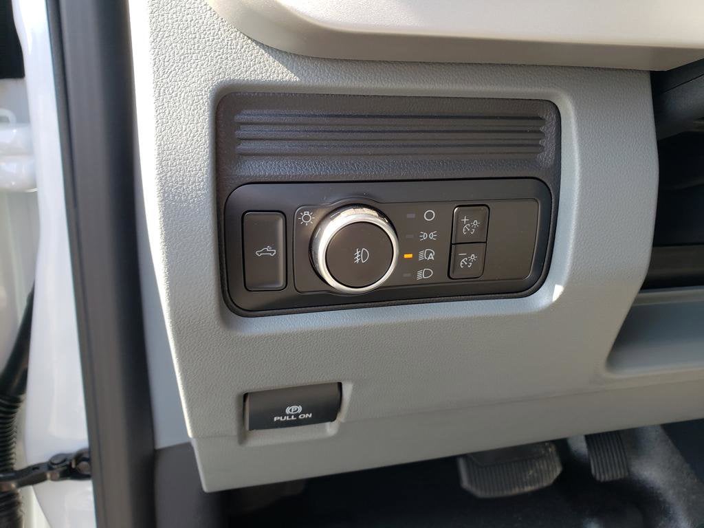 2026 Ford Super Duty F-250 SRW XL 4WD SuperCab 8' Box