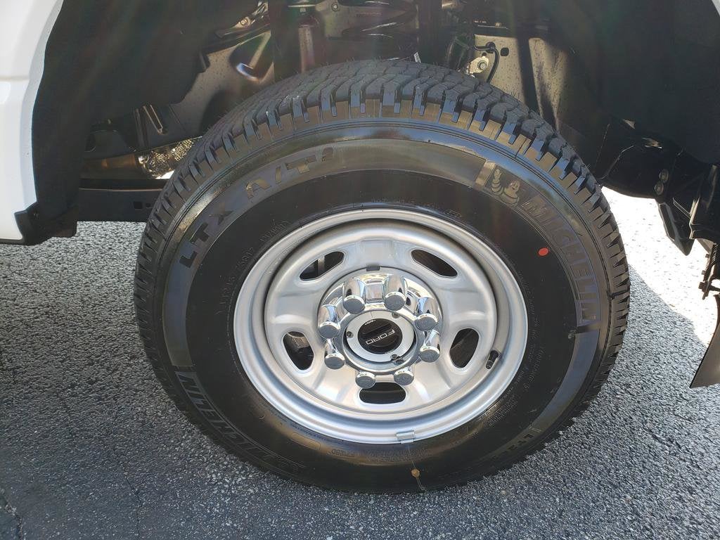 2026 Ford Super Duty F-250 SRW XL 4WD SuperCab 8' Box