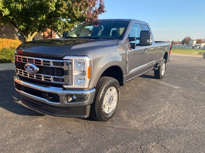 2027 Ford F-250SD XLT