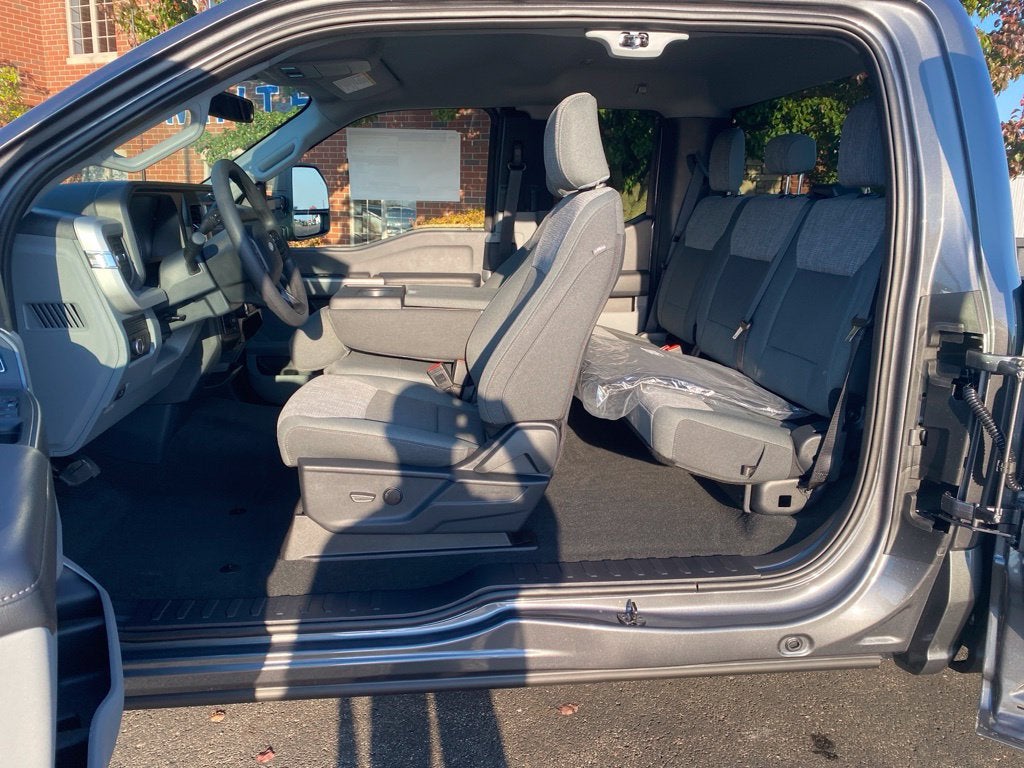 2027 Ford F-250SD XLT