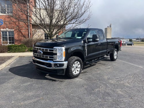 2023 Ford Super Duty F-250 SRW XLT