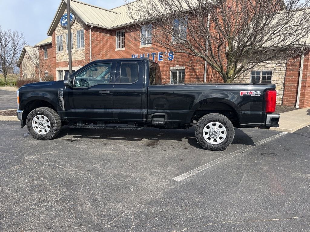 2023 Ford Super Duty F-250 SRW XLT