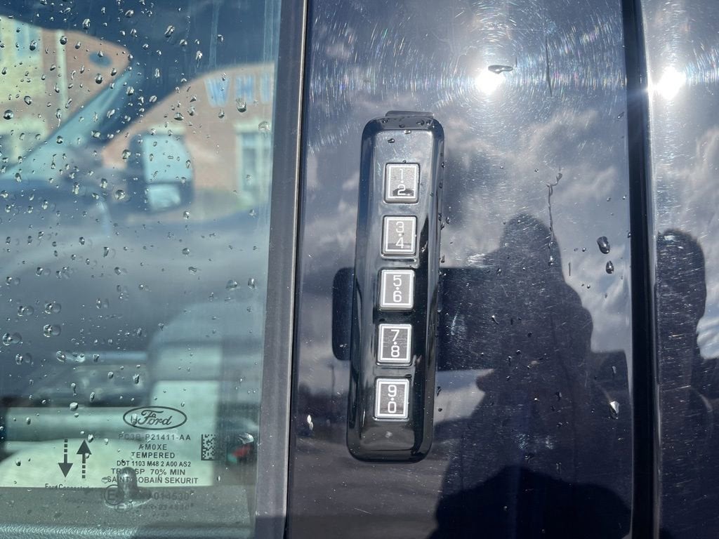 2023 Ford Super Duty F-250 SRW XLT