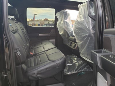 2026 Ford Super Duty F-250 SRW Platinum 4WD Crew Cab 8' Box