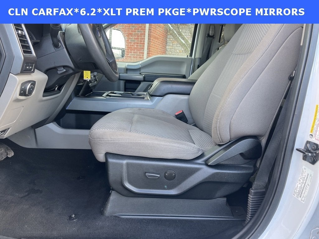 2021 Ford Super Duty F-350 SRW XLT 4WD Crew Cab 6.75' Box