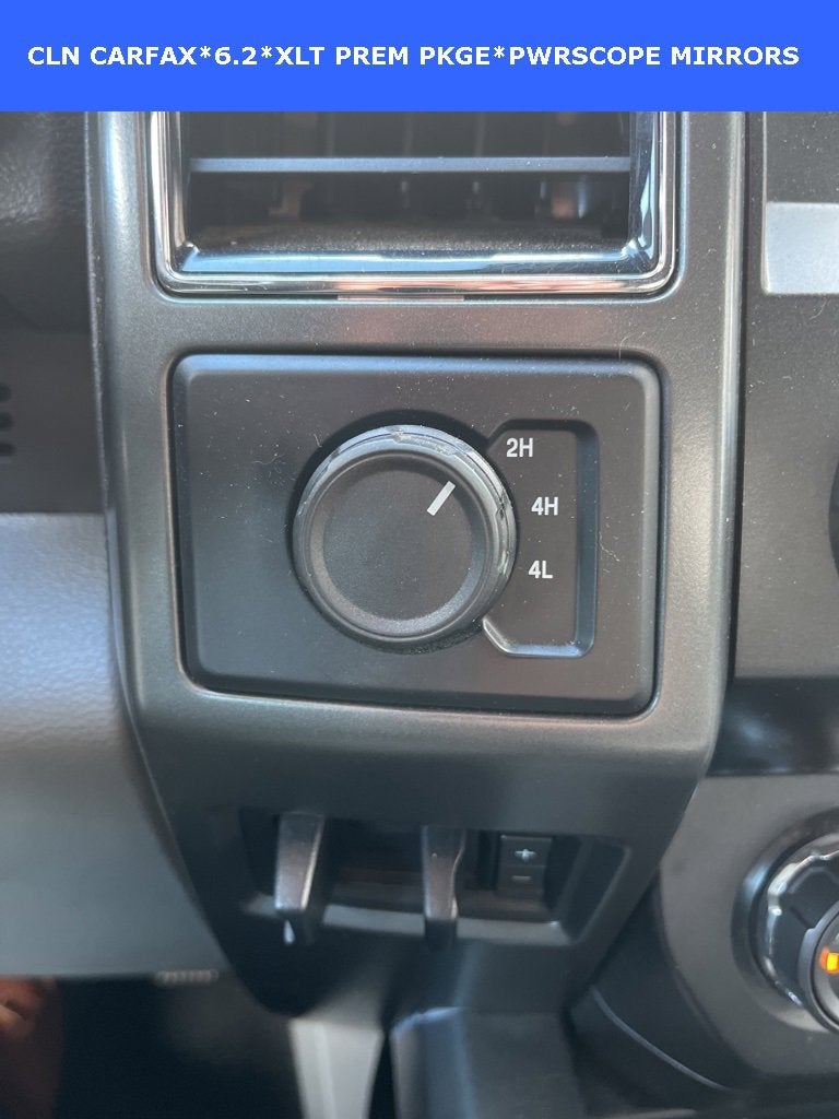 2021 Ford Super Duty F-350 SRW XLT 4WD Crew Cab 6.75' Box