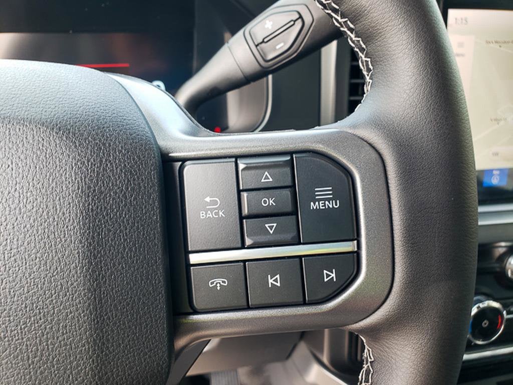 2026 Ford Super Duty F-350 SRW LARIAT 4WD Crew Cab 8' Box