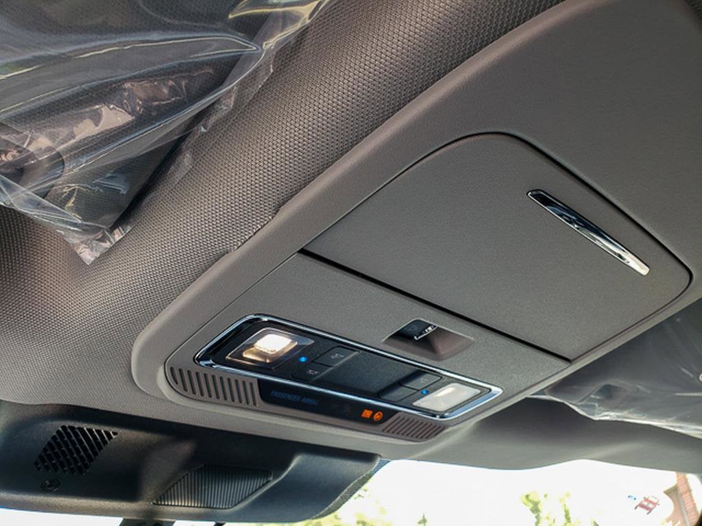 2026 Ford Super Duty F-350 SRW LARIAT 4WD Crew Cab 8' Box