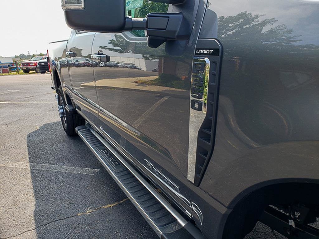 2026 Ford Super Duty F-350 SRW LARIAT 4WD Crew Cab 8' Box