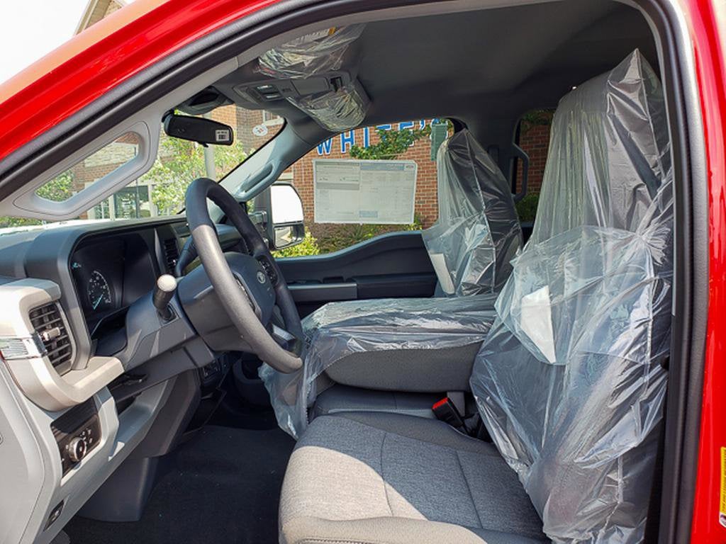 2026 Ford Super Duty F-350 SRW XL 4WD Crew Cab 8' Box