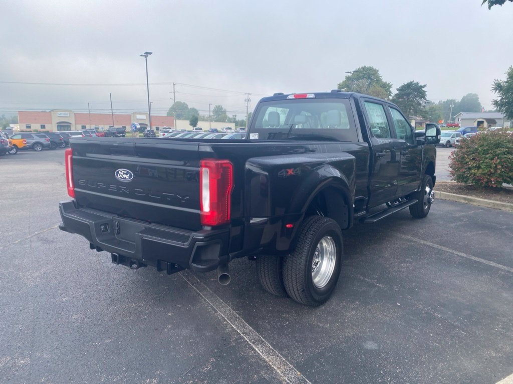 2027 Ford F-350SD XL DRW
