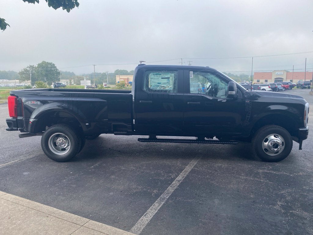2027 Ford F-350SD XL DRW