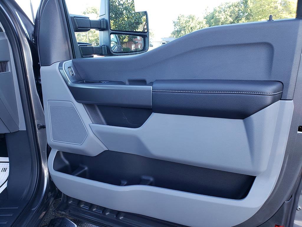 2026 Ford Super Duty F-250 SRW XL 4WD SuperCab 8' Box