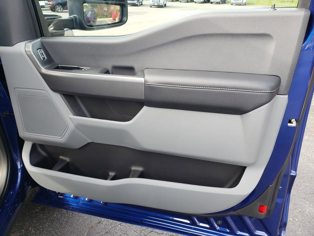 2026 Ford Super Duty F-350 SRW XLT 4WD SuperCab 6.75' Box