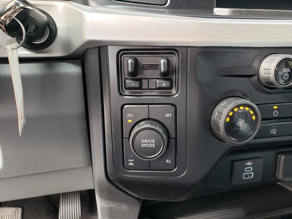 2026 Ford Super Duty F-350 SRW XLT 4WD SuperCab 6.75' Box