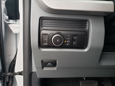 2026 Ford Super Duty F-350 SRW XL 4WD SuperCab 8' Box