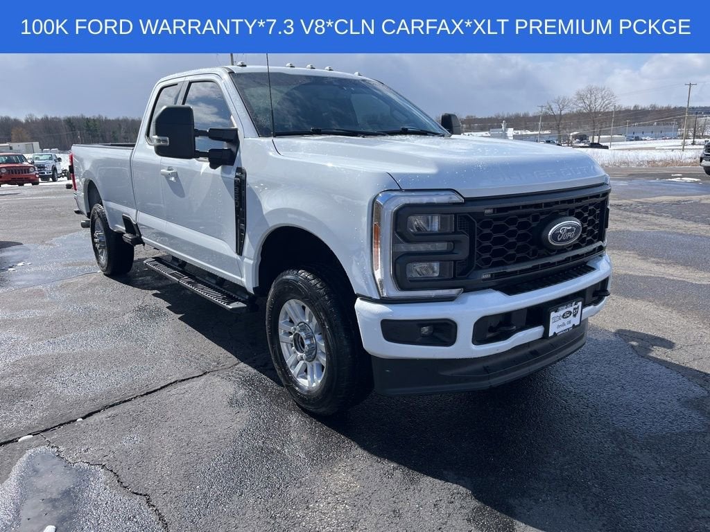 2023 Ford Super Duty F-350 SRW XLT