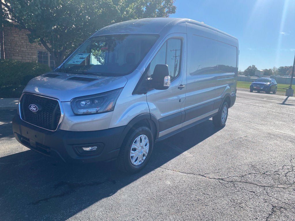 2027 Ford Transit-250 Base