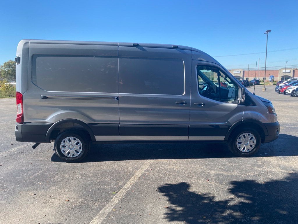 2027 Ford Transit-250 Base