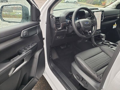 2025 Ford Ranger LARIAT 4WD SuperCrew 5' Box