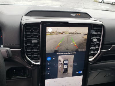 2025 Ford Ranger LARIAT 4WD SuperCrew 5' Box