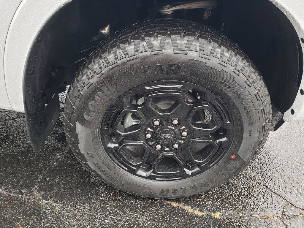 2025 Ford Ranger LARIAT 4WD SuperCrew 5' Box