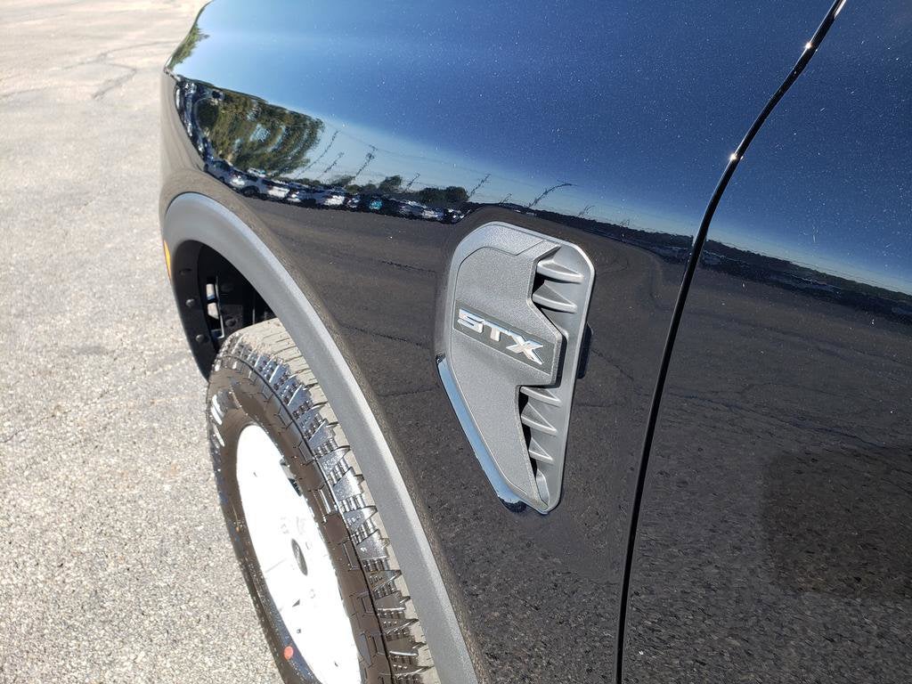 2025 Ford Ranger XL 4WD SuperCrew 5' Box