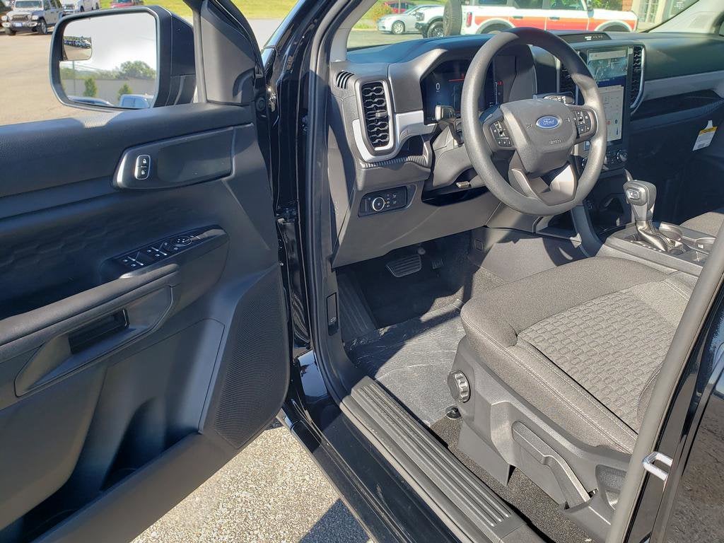 2025 Ford Ranger XL 4WD SuperCrew 5' Box