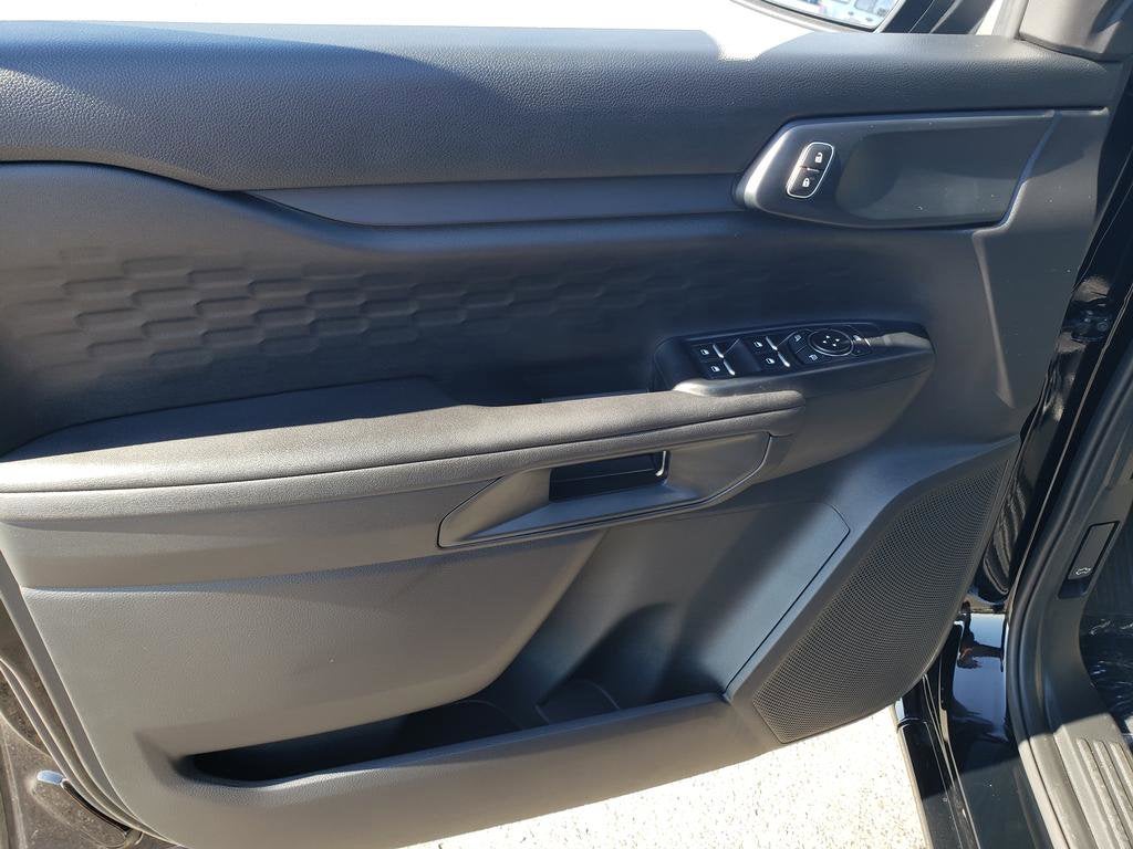 2025 Ford Ranger XL 4WD SuperCrew 5' Box