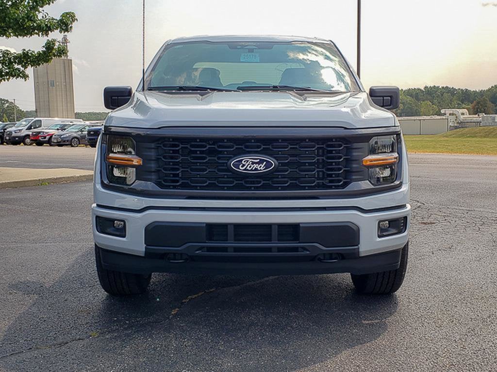 2025 Ford F-150 STX 4WD SuperCrew 5.5' Box