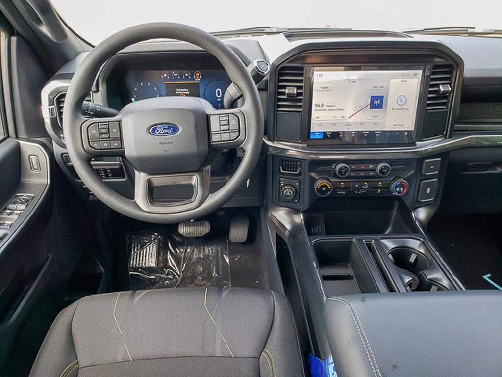 2025 Ford F-150 STX 4WD SuperCrew 5.5' Box