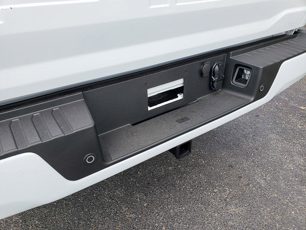 2025 Ford F-150 STX 4WD SuperCrew 5.5' Box